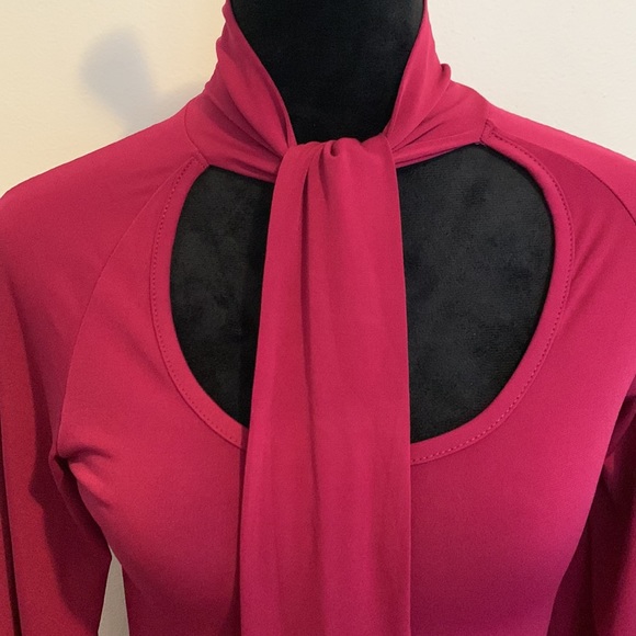 ❤️FINAL OFFER ❤️ EXPRESS Scoop Neck Blouse w Tie - Picture 2 of 7